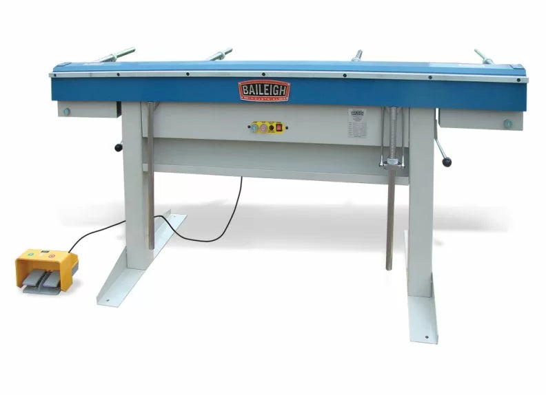 Baileigh Part Number BB-7216M; 220V(+/- 5%) 1 Phase Manually Operated Magnetic Sheet Metal Brake, 6' Length